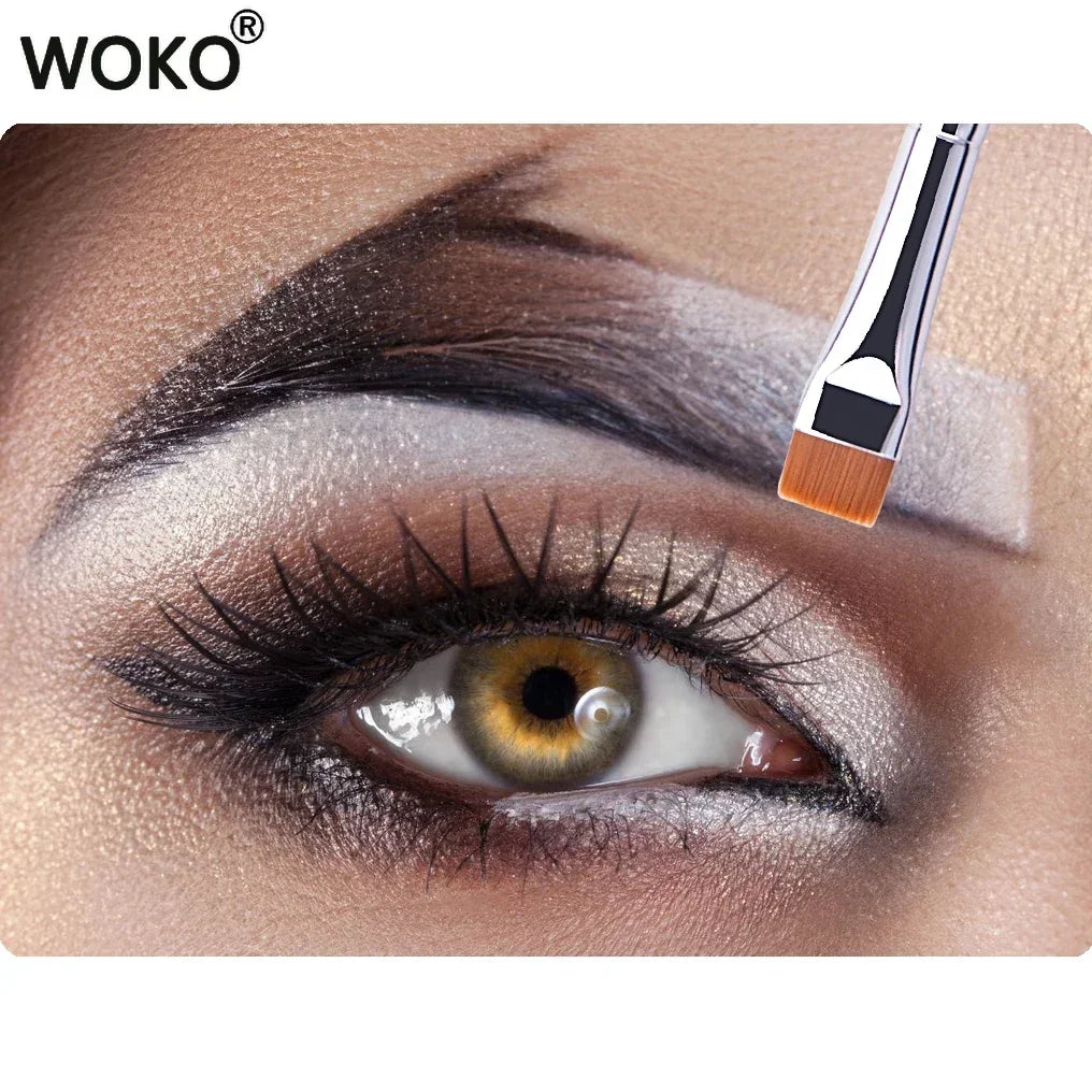 Microblading effect brush