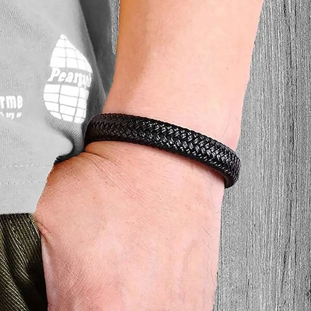 Brățară Magnetică din Piele PU pentru Bărbați – Stil Clasic și Elegant