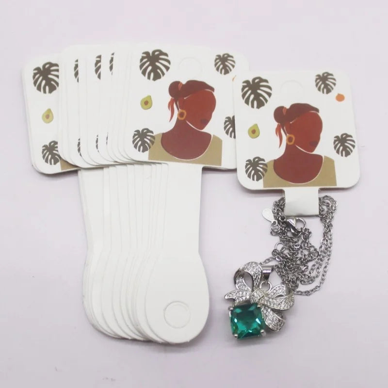 Set de 50 de cartonașe pentru bijuterii – Etichete din hârtie pentru coliere/accesorii de păr