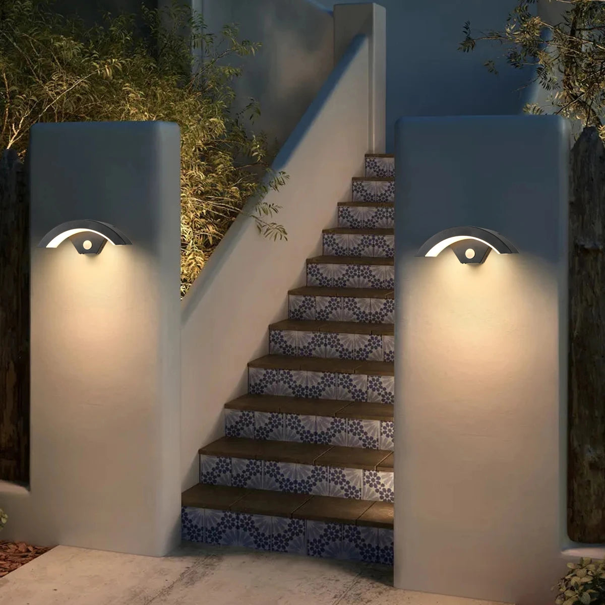 Indoor/Outdoor Wall Light with Motion Sensor, 3000K Warm White